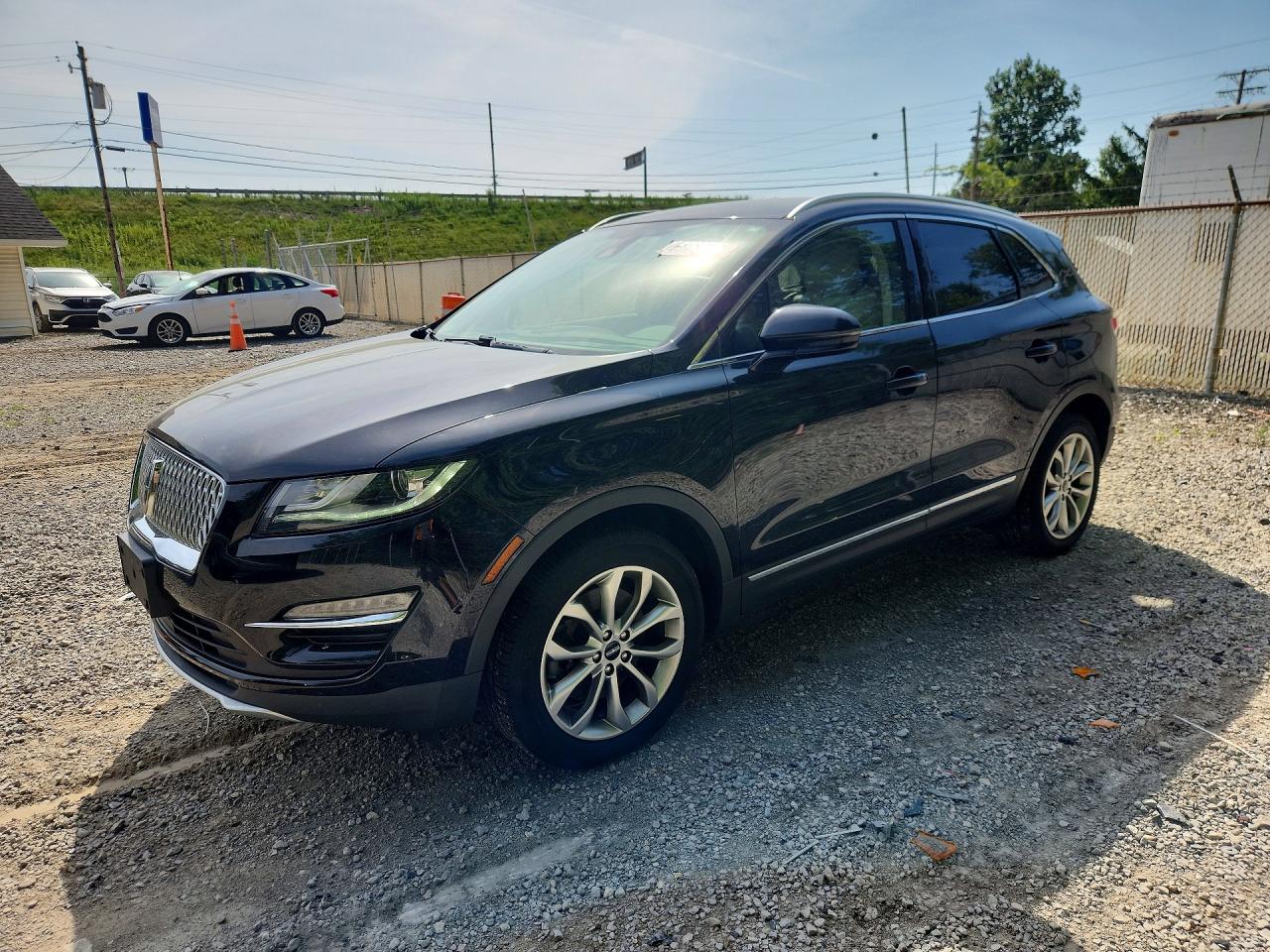 2019 Lincoln MKC Select, VIN 5LMCJ2D95KUL26217 — Hail
