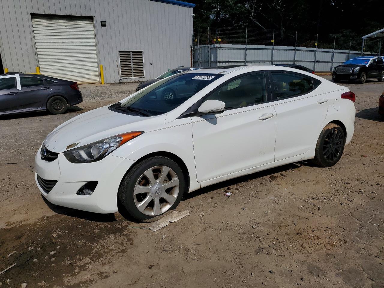2012 Hyundai Elantra Limited, VIN 5NPDH4AE6CH092735 — Front end