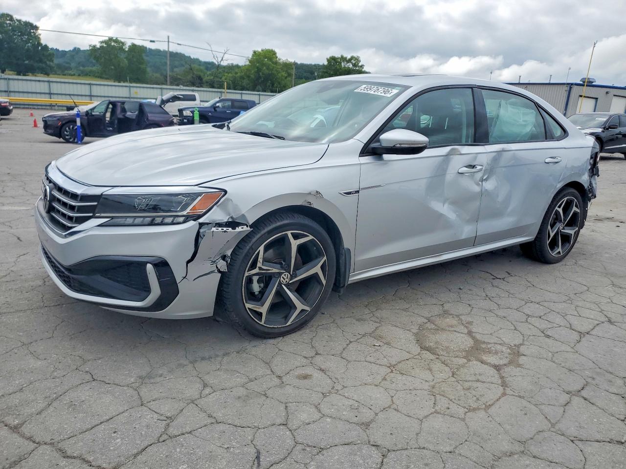 2020 Volkswagen Passat R-Line, VIN 1VWMA7A38LC024465 — Rear end