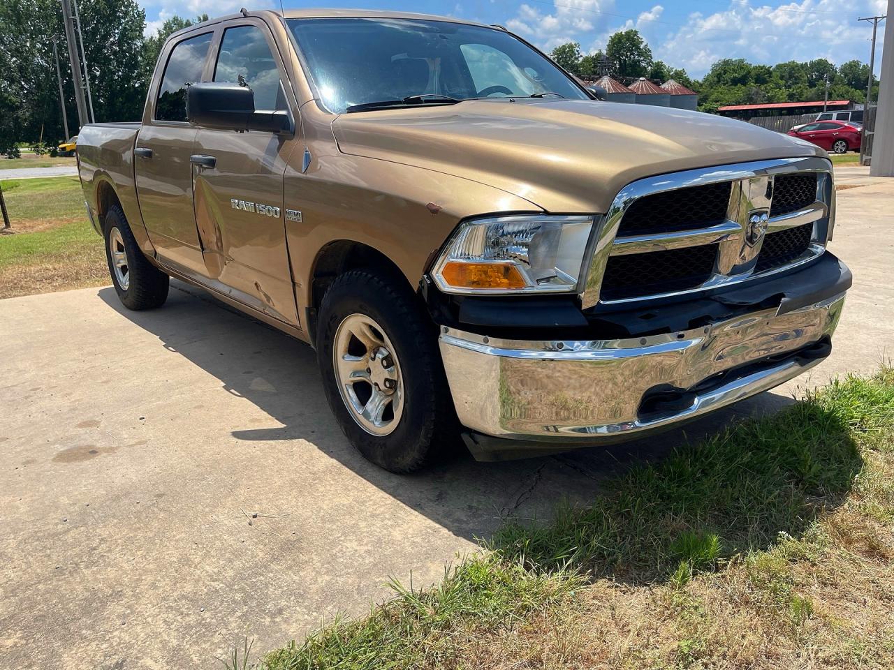 2011 Ram 1500 Sport, VIN 1D7RB1CT5BS654146 — Бок