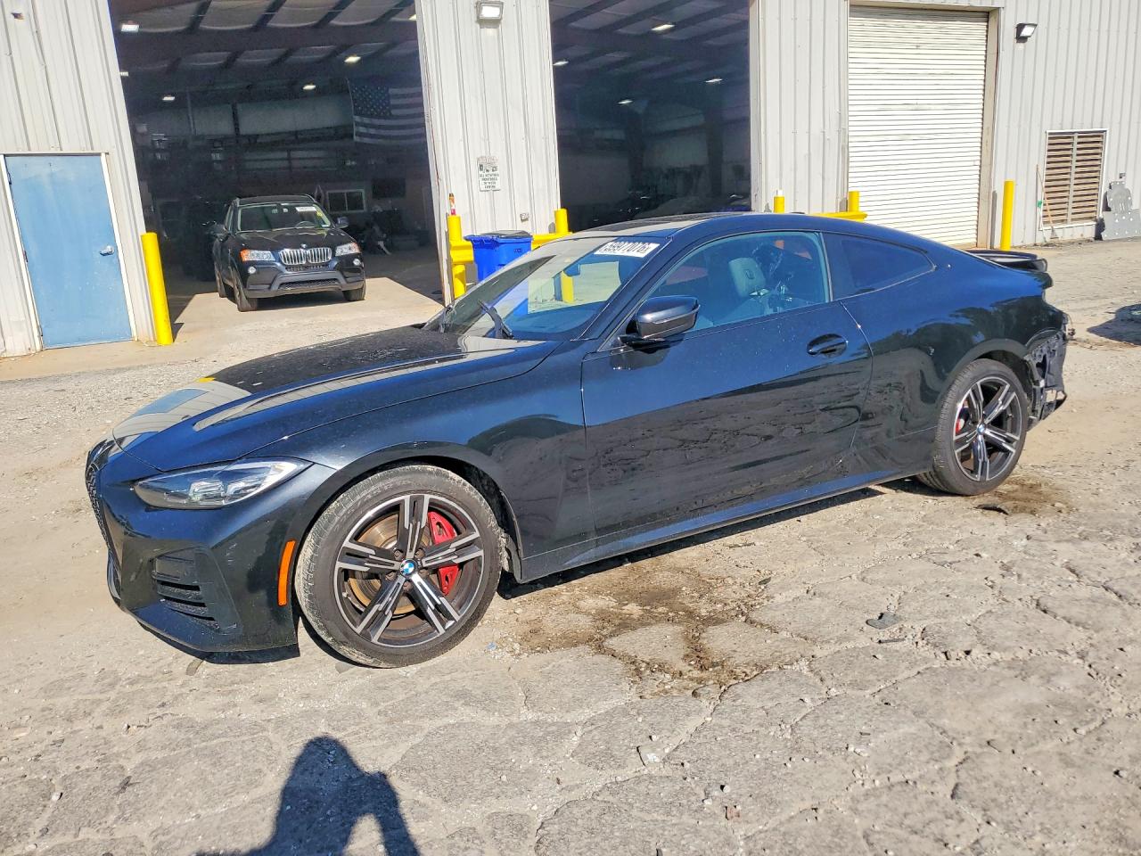 2021 BMW 4 Series M440i xDrive, VIN WBA13AR07MCF20737 — Rear end