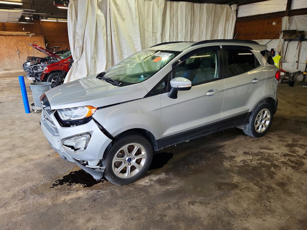 2018 Ford EcoSport SE, VIN MAJ6P1UL3JC172495 — Front end