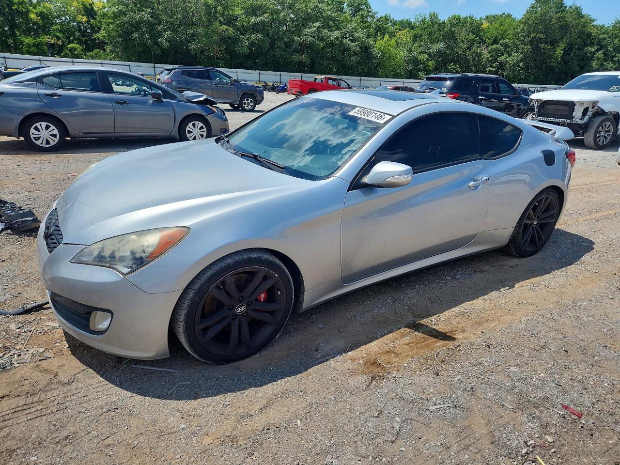 2012 Hyundai Genesis Coupe Track, VIN KMHHU6KH6CU078322 — Front end
