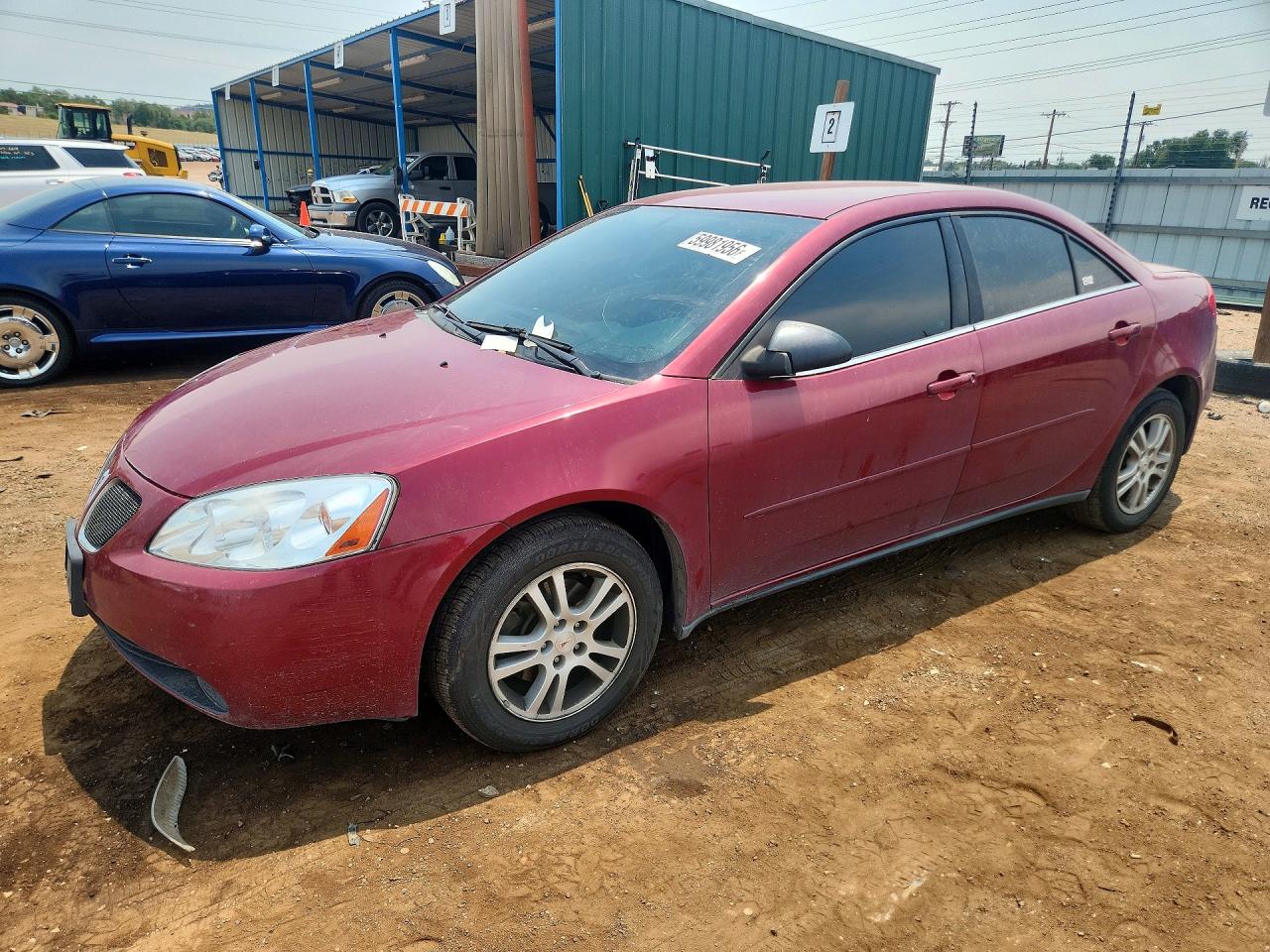 2005 Pontiac G6, VIN 1G2ZG528854170324 — Front end