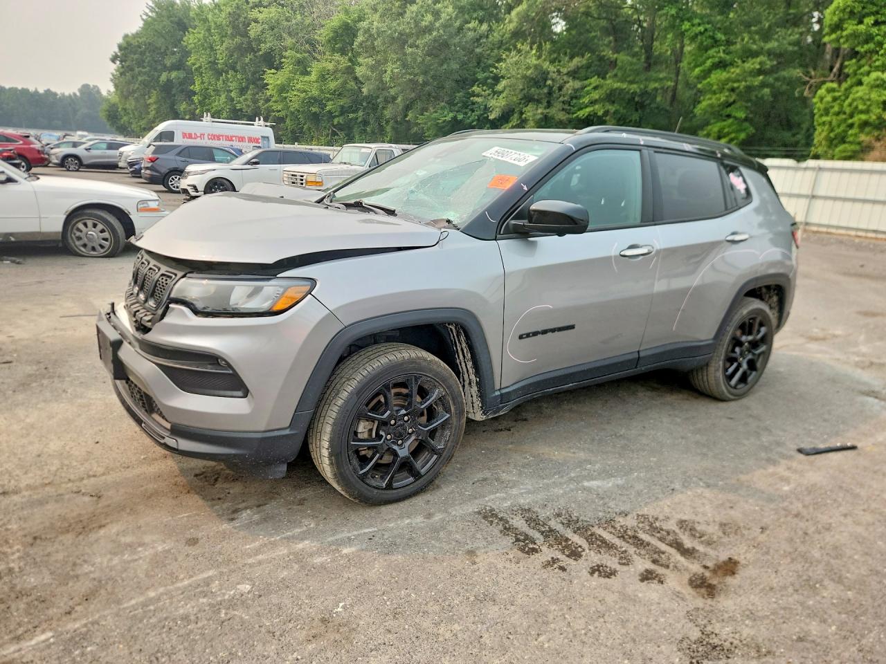 2023 Jeep Compass Altitude, VIN 3C4NJDBN5PT544607 — Side