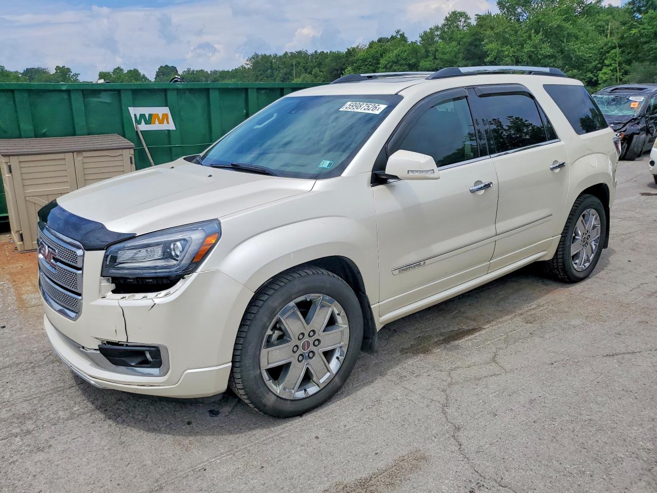 2014 GMC Acadia Denali, VIN 1GKKVTKDXEJ160775 — Front end