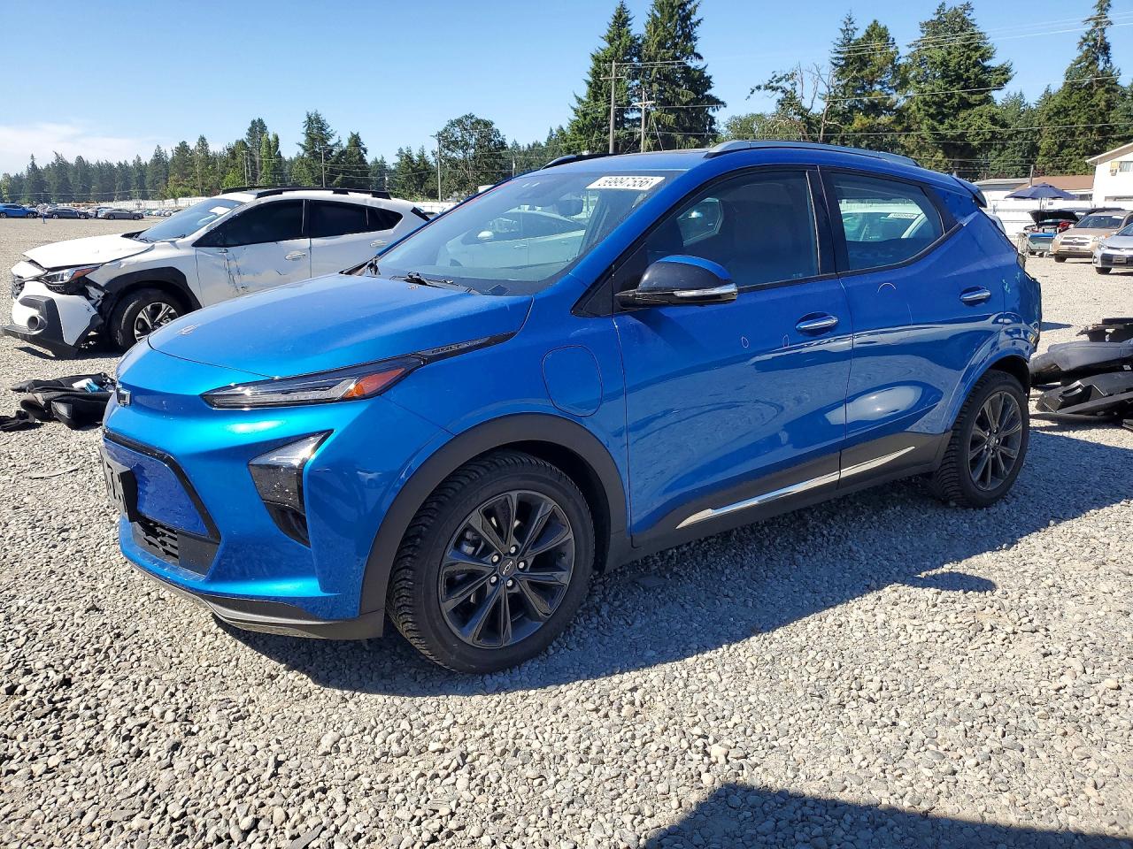 2022 Chevrolet Bolt EUV Premier, VIN 1G1FZ6S06N4125979 — Rear end