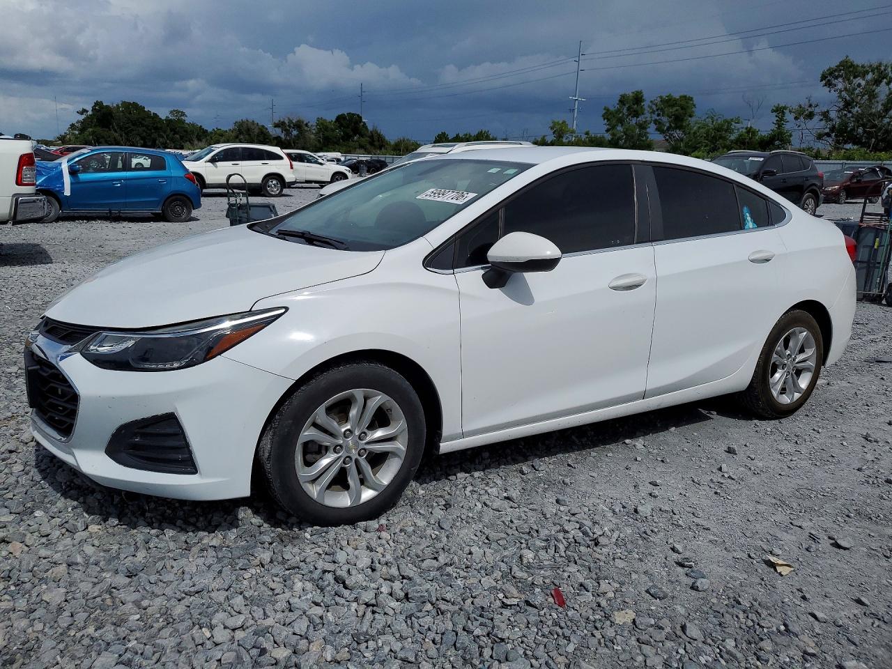 2019 Chevrolet Cruze LT, VIN 1G1BE5SM4K7146542 — Зад