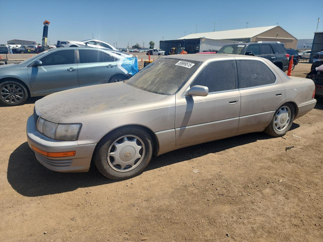 1993 Lexus LS 400, VIN JT8UF11E6P0158934 — Мелкие вмятины и царапины