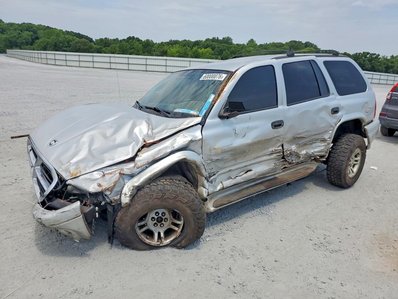2002 Dodge Durango SLT, VIN 1B4HS48Z12F170825 — Перед