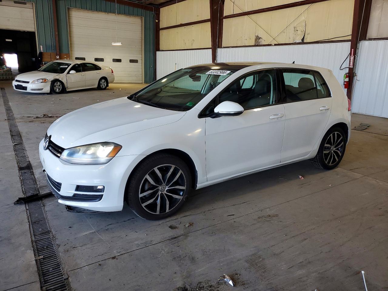 2015 Volkswagen Golf TSI S, VIN 3VW217AU9FM011534 — Undercarriage