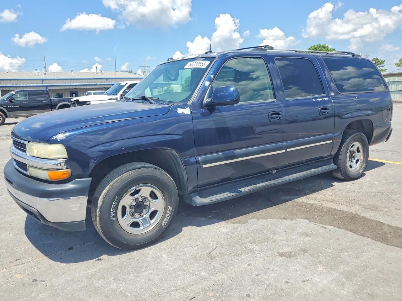 2004 Chevrolet Suburban LT, VIN 1GNEC16Z34J124103 — Rear end