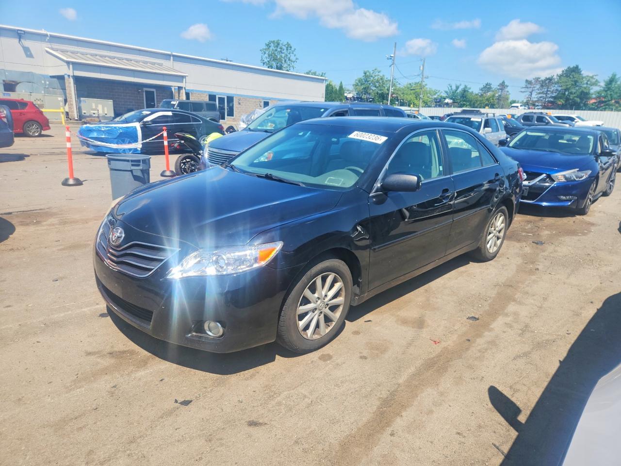 2010 Toyota Camry LE, VIN 4T4BF3EK6AR019327 — Minor dents and scratches