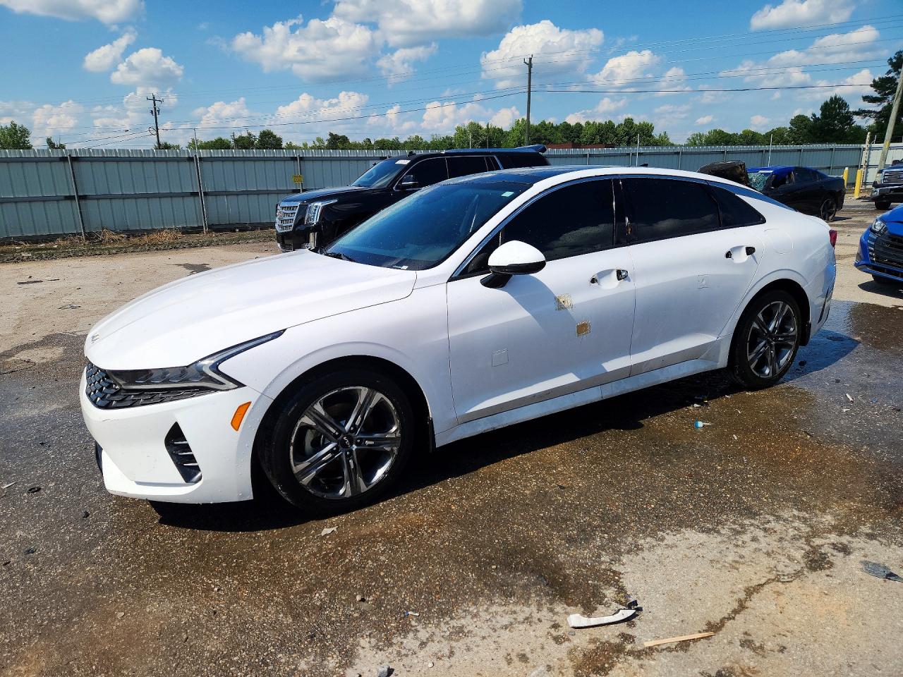 2023 Kia K5 EX, VIN 5XXG34J26PG214755 — Side