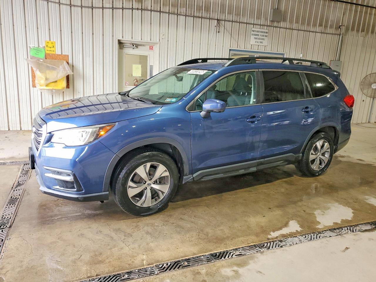 2021 Subaru Ascent Premium, VIN 4S4WMAFD0M3451492 — Minor dents and scratches