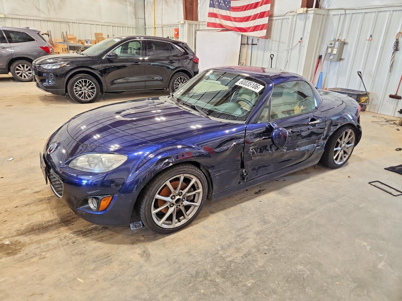 2010 Mazda MX-5 Miata Touring, VIN JM1NC2FF8A0206351 — Side