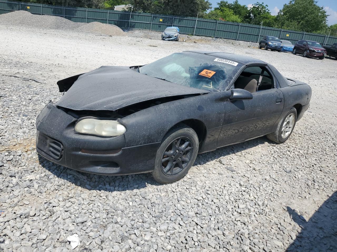 2000 Chevrolet Camaro, VIN 2G1FP22K7Y2107968 — Front end