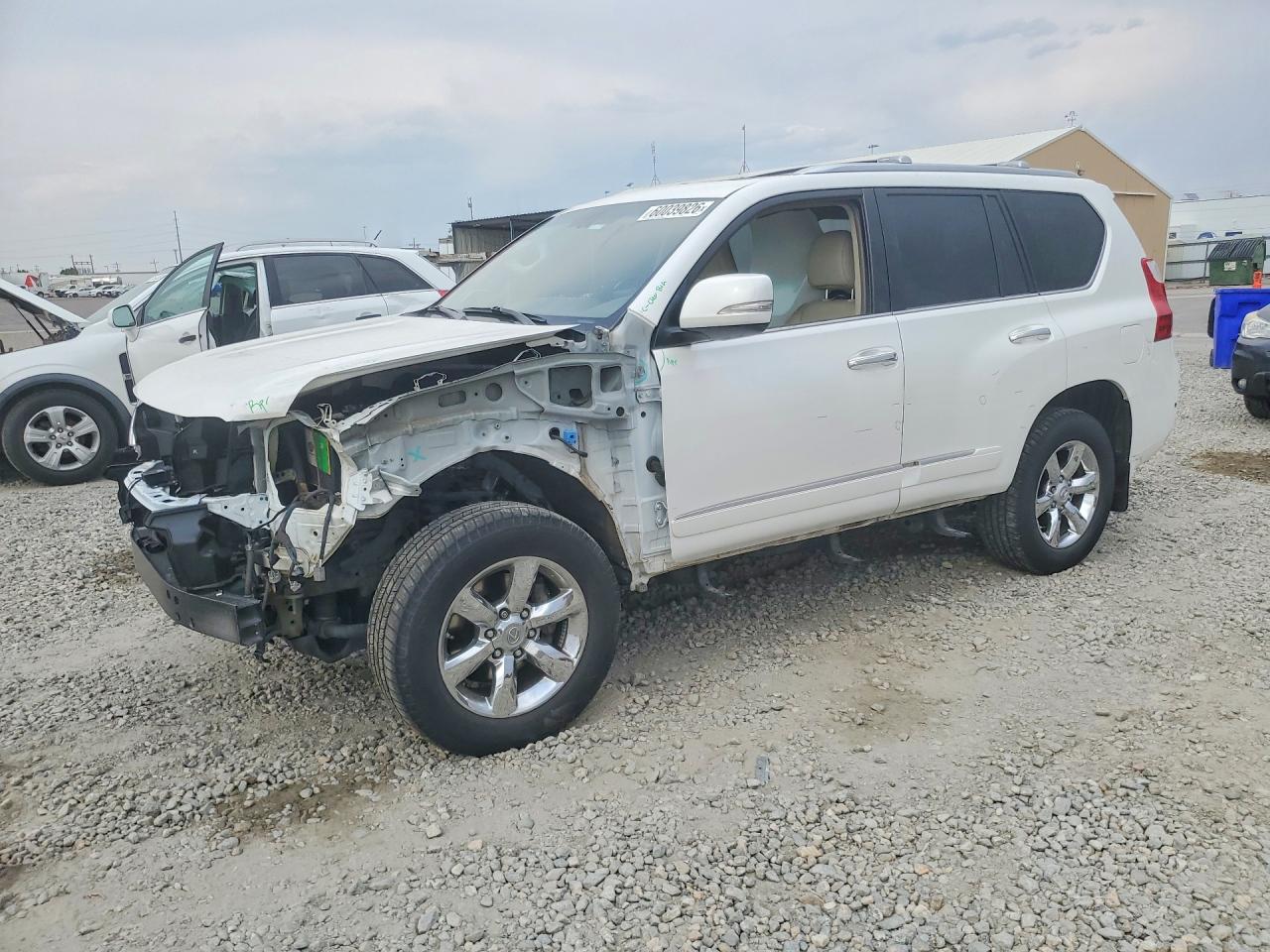 2012 Lexus GX 460 Premium, VIN JTJJM7FX9C5049353 — Front end