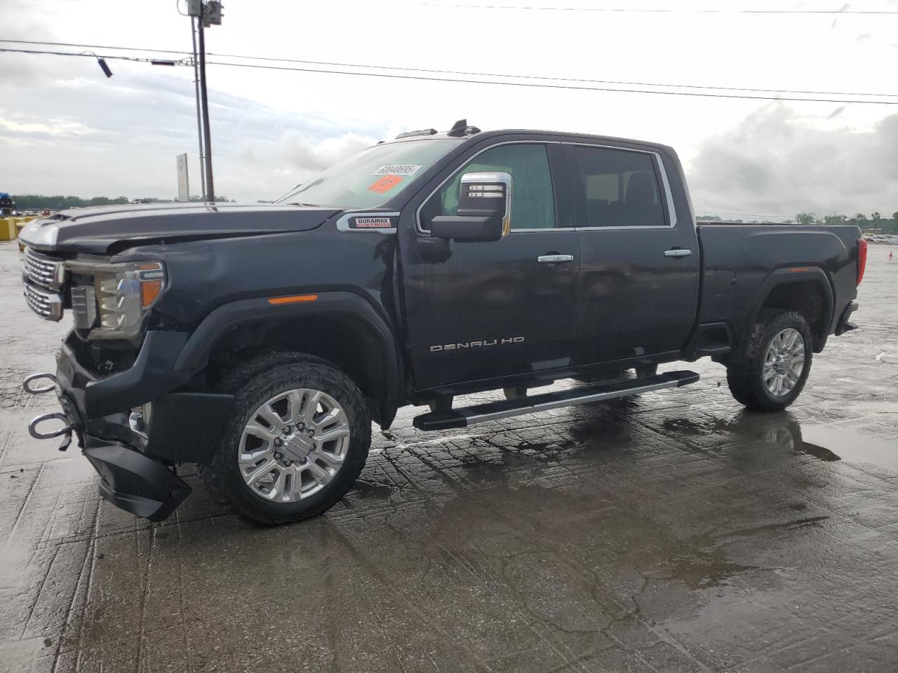 2021 GMC Sierra 2500HD Denali, VIN 1GT49REY0MF116330 — Front end