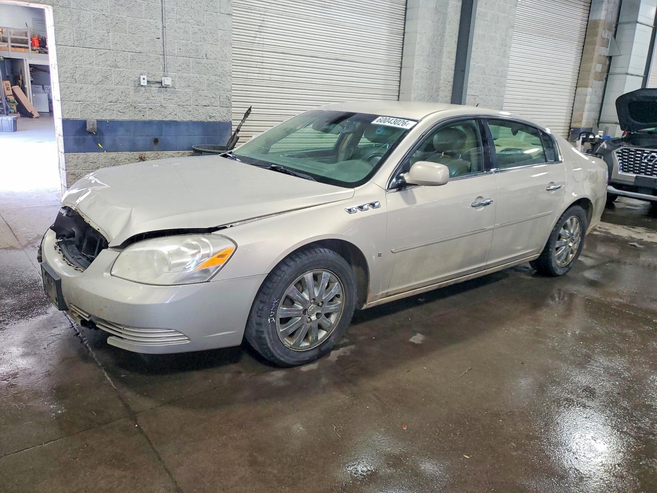 2008 Buick Lucerne CXL, VIN 1G4HD57238U151247 — Перед