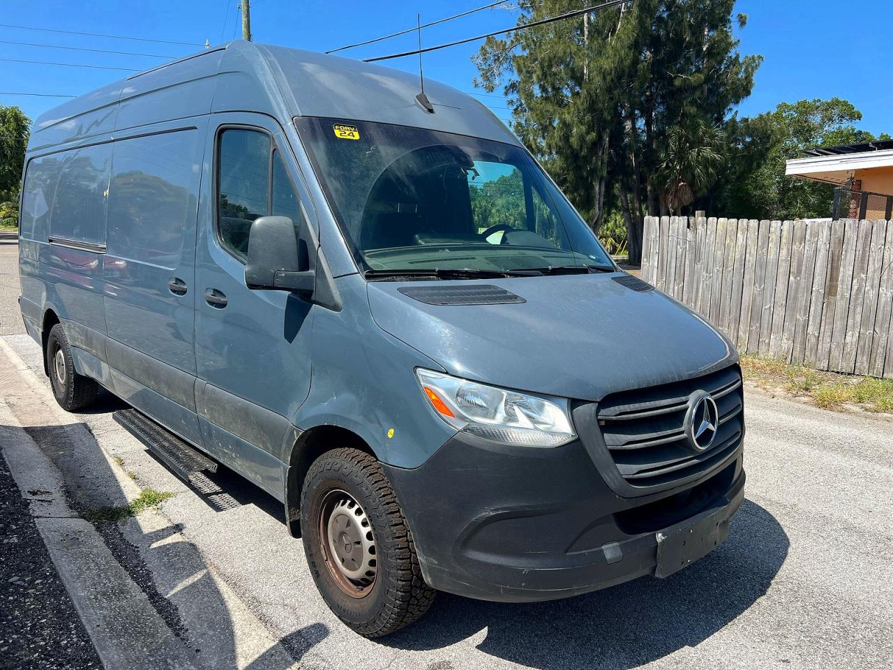 2019 Mercedes-Benz Sprinter Cargo, VIN WD4PF1CD2KP132372 — Механическое