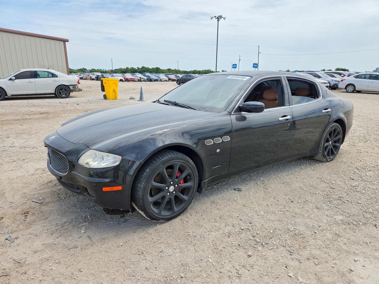 2006 Maserati Quattroporte, VIN ZAMCE39A460024527 — Side
