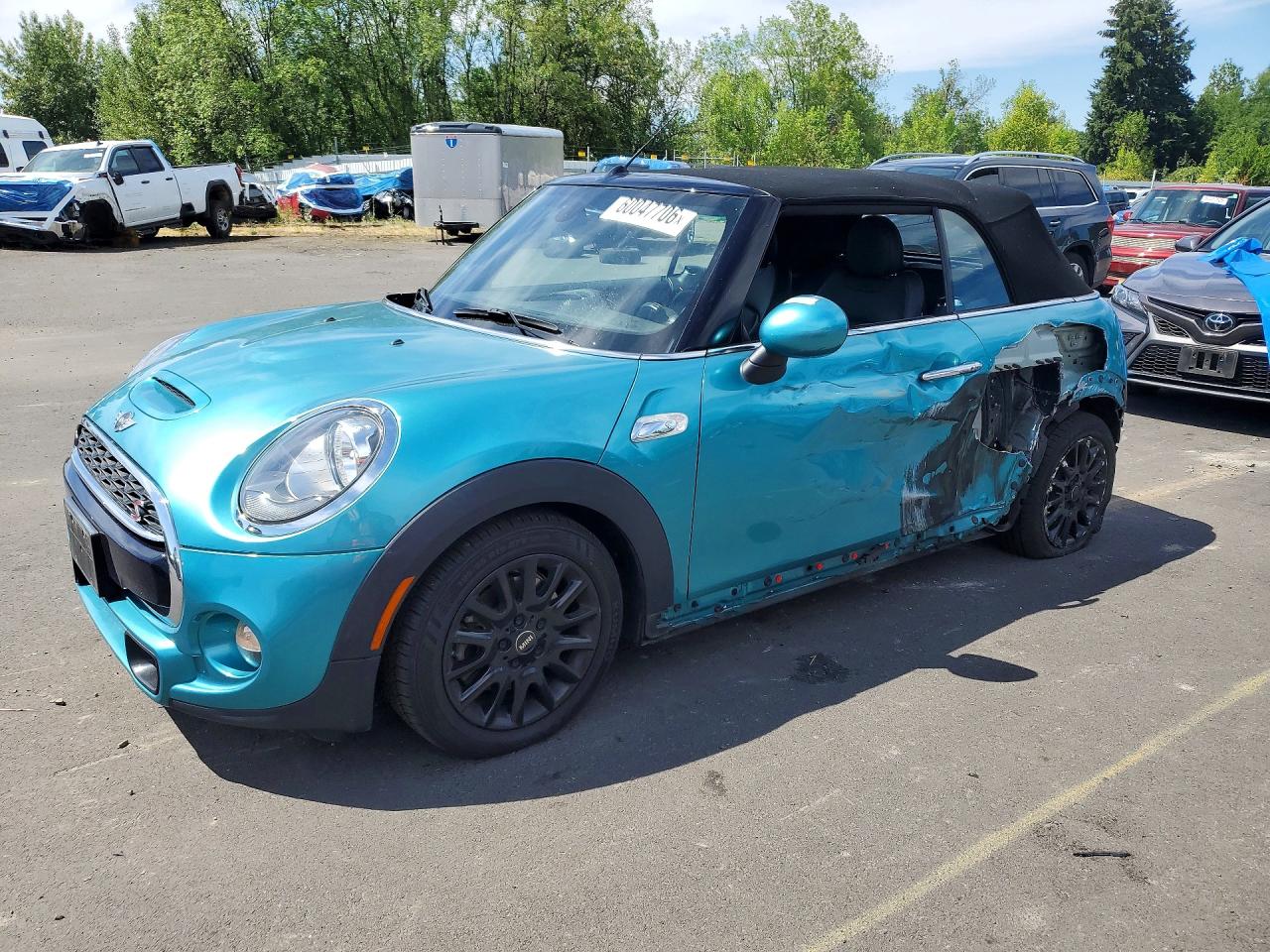 2017 MINI Convertible Cooper S, VIN WMWWG9C54H3C23119 — Side