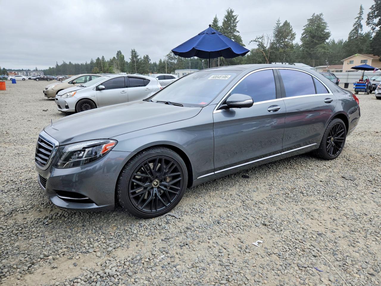 2017 Mercedes-Benz S 550, VIN WDDUG8CB3HA301107 — Перед