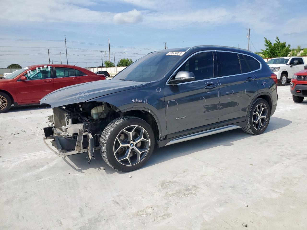 2017 BMW X1 xDrive28i, VIN WBXHT3C39H5F87949 — Front end