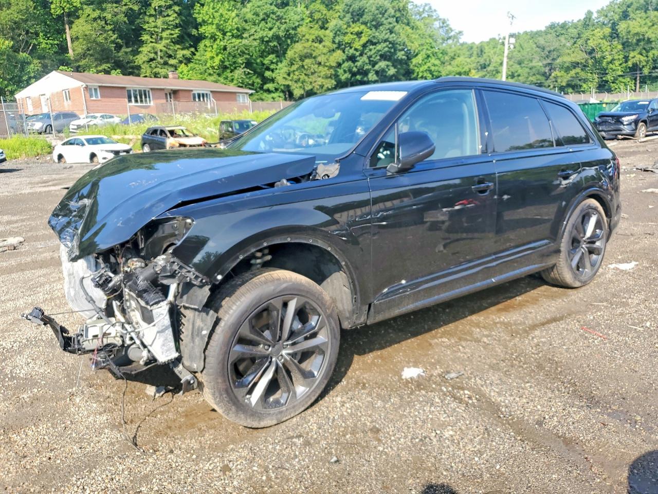 2026 Audi Q7 Premium Plus, VIN WA1LVBF77TD004522 — Front end