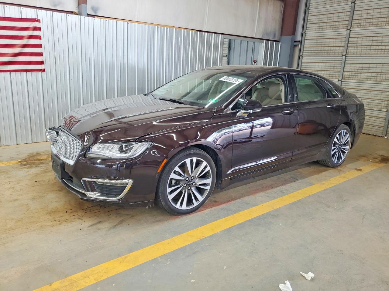 2020 Lincoln MKZ Reserve, VIN 3LN6L5F95LR613123 — Front end