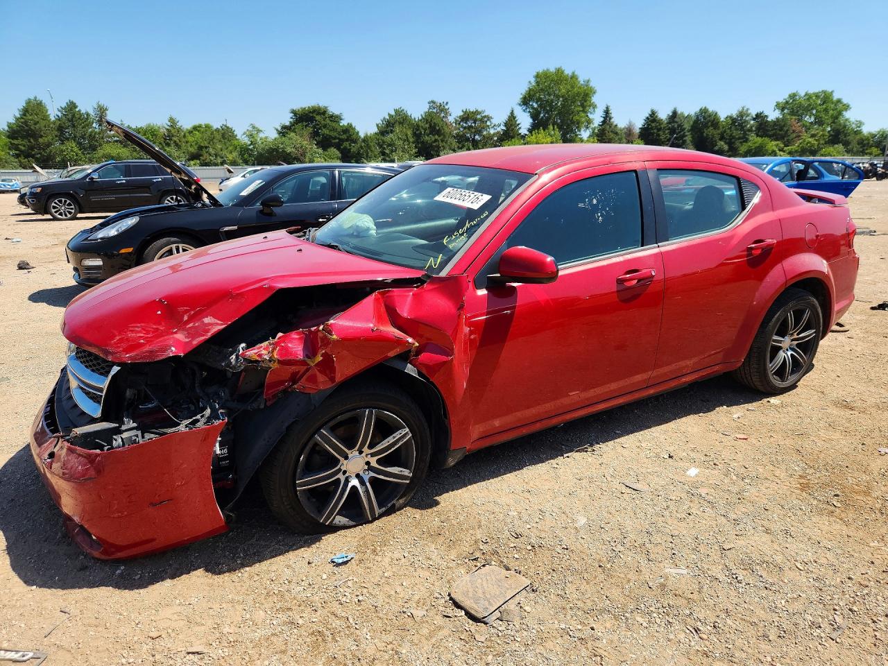 2011 Dodge Avenger Heat, VIN 1B3BD1FG4BN513704 — Перед