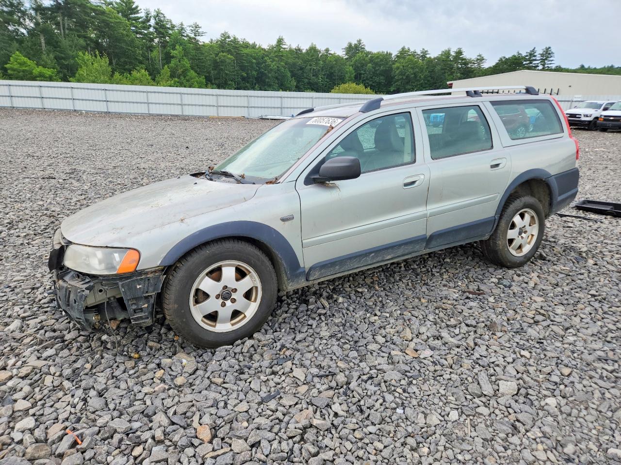 2005 Volvo XC70, VIN YV1SZ592151175210 — Перед
