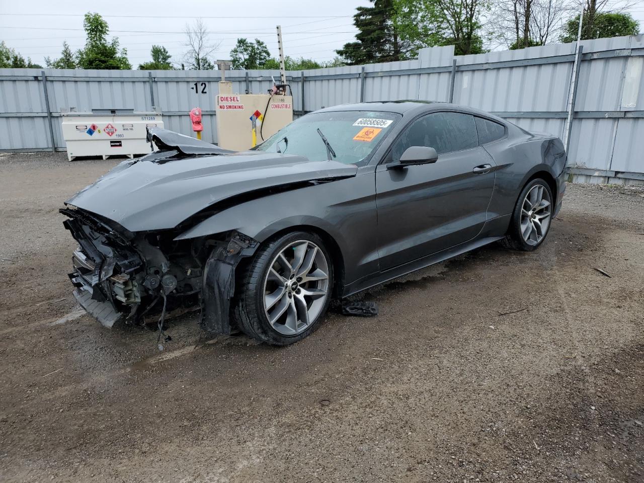 2016 Ford Mustang EcoBoost, VIN 1FA6P8TH1G5324938 — Front end