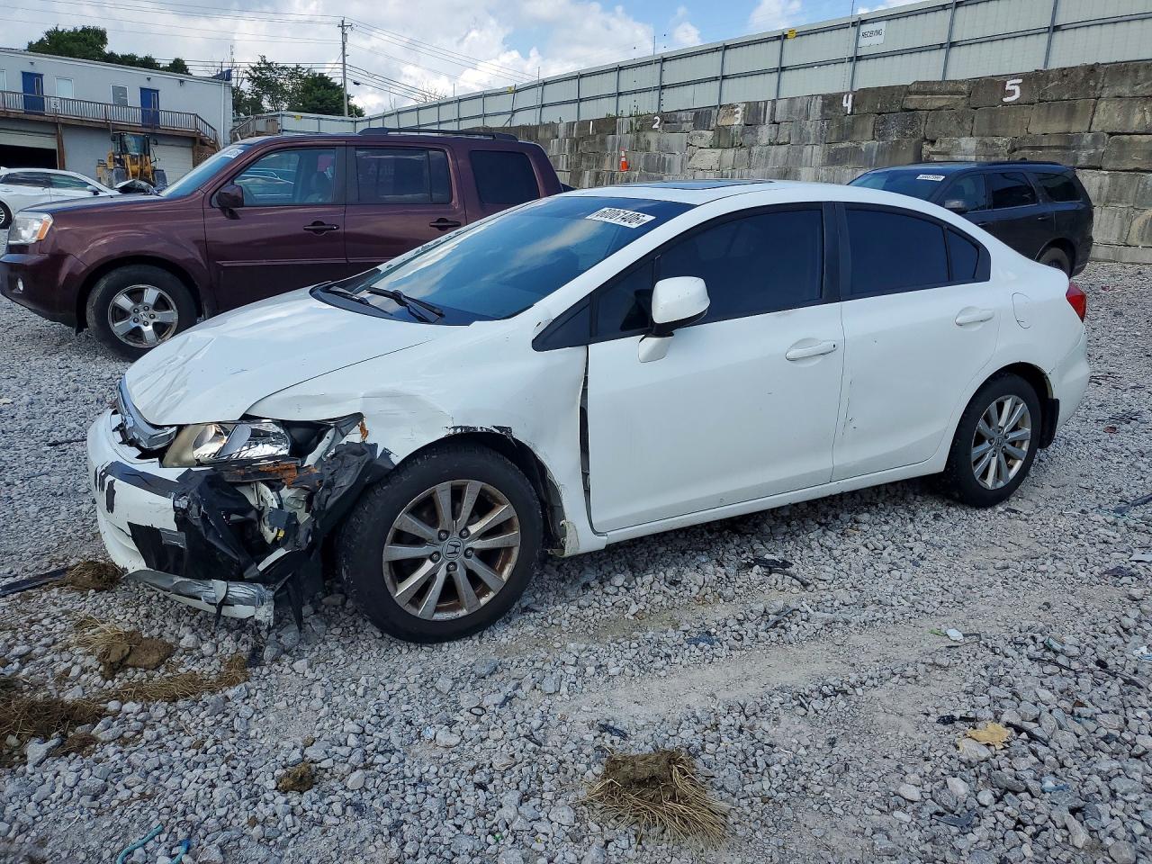 2012 Honda Civic EX, VIN 19XFB2F83CE006352 — Front end