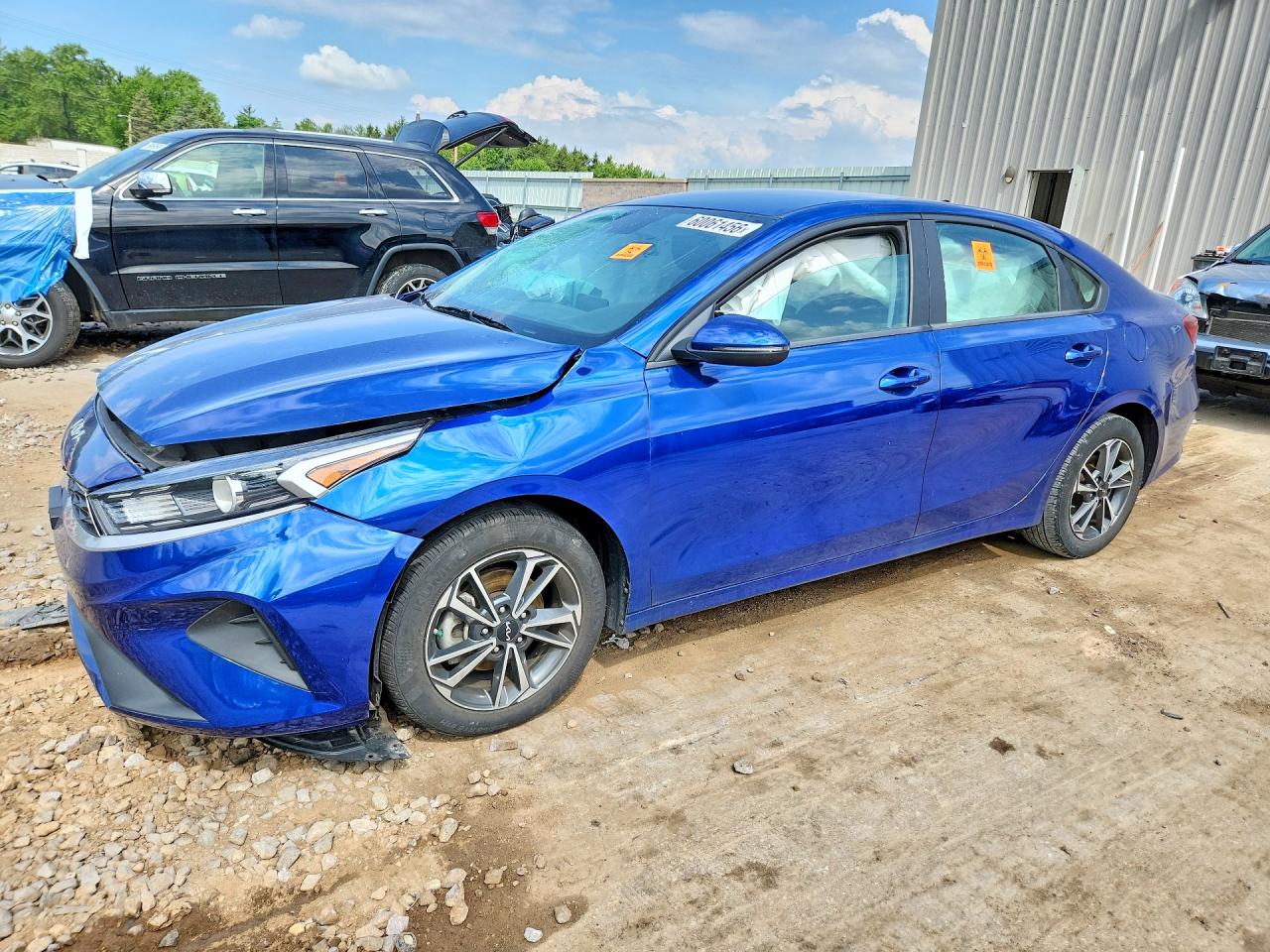 2024 Kia Forte LX, VIN 3KPF24AD2RE736813 — Front end