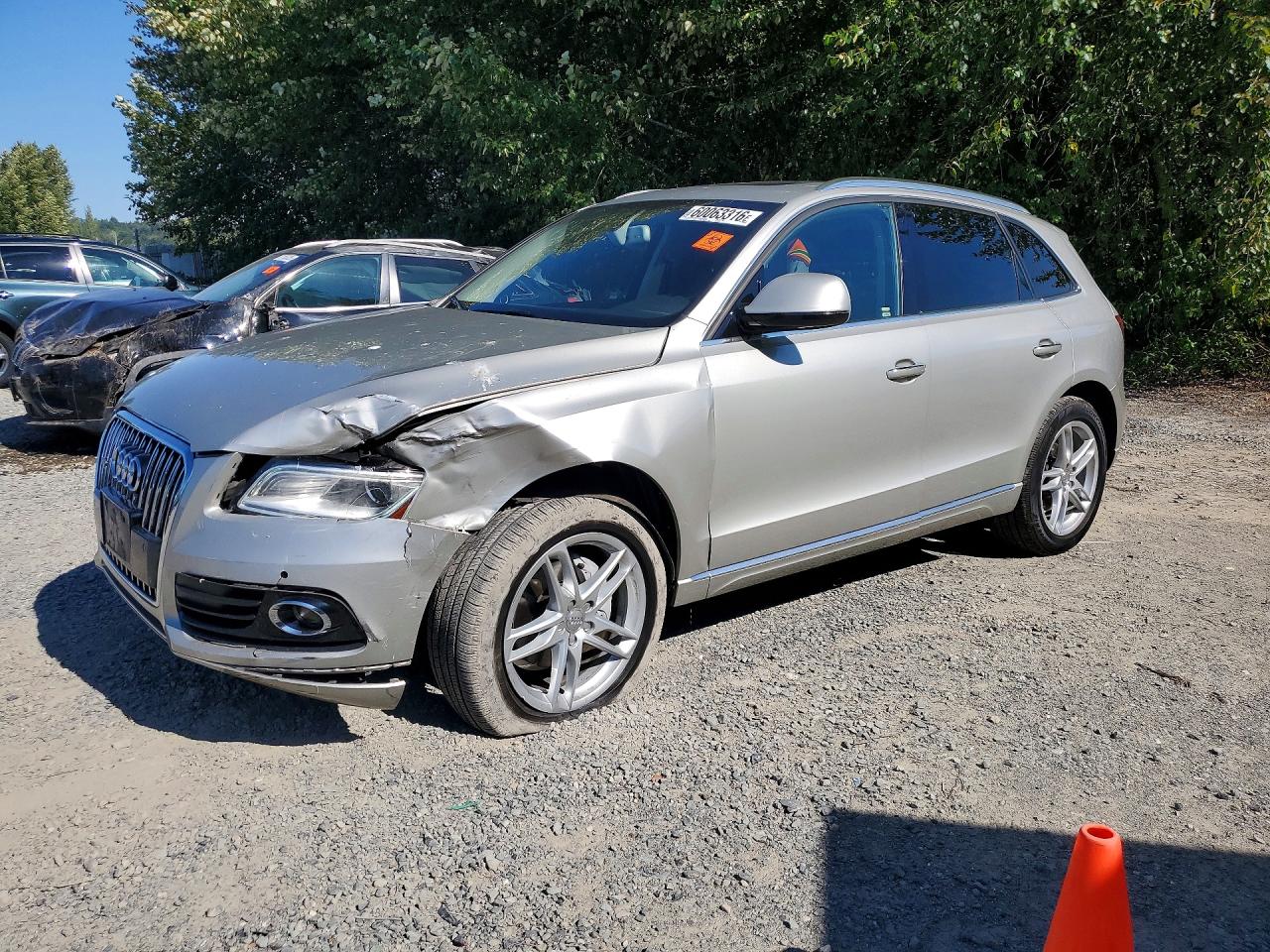 2017 Audi Q5 Premium Plus, VIN WA1L2AFP5HA096418 — Front end