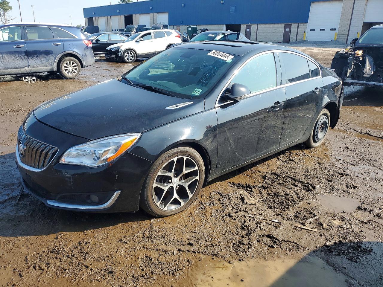 2017 Buick Regal Sport Touring, VIN 2G4GL5EX2H9133414 — Фото с аукциона 1 of 13