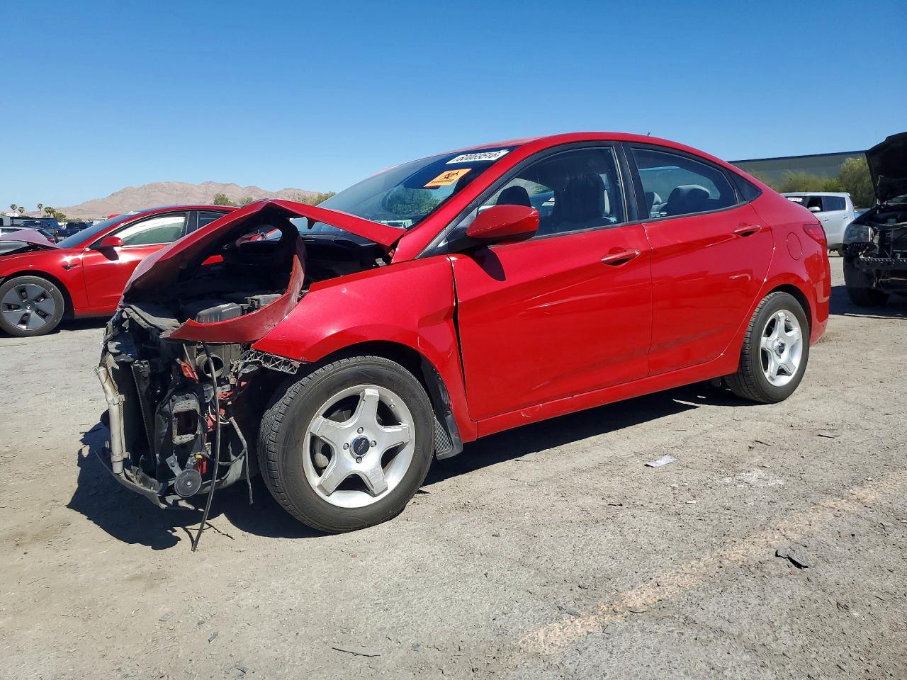 2015 Hyundai Accent GLS, VIN KMHCT4AE8FU886958 — Перед