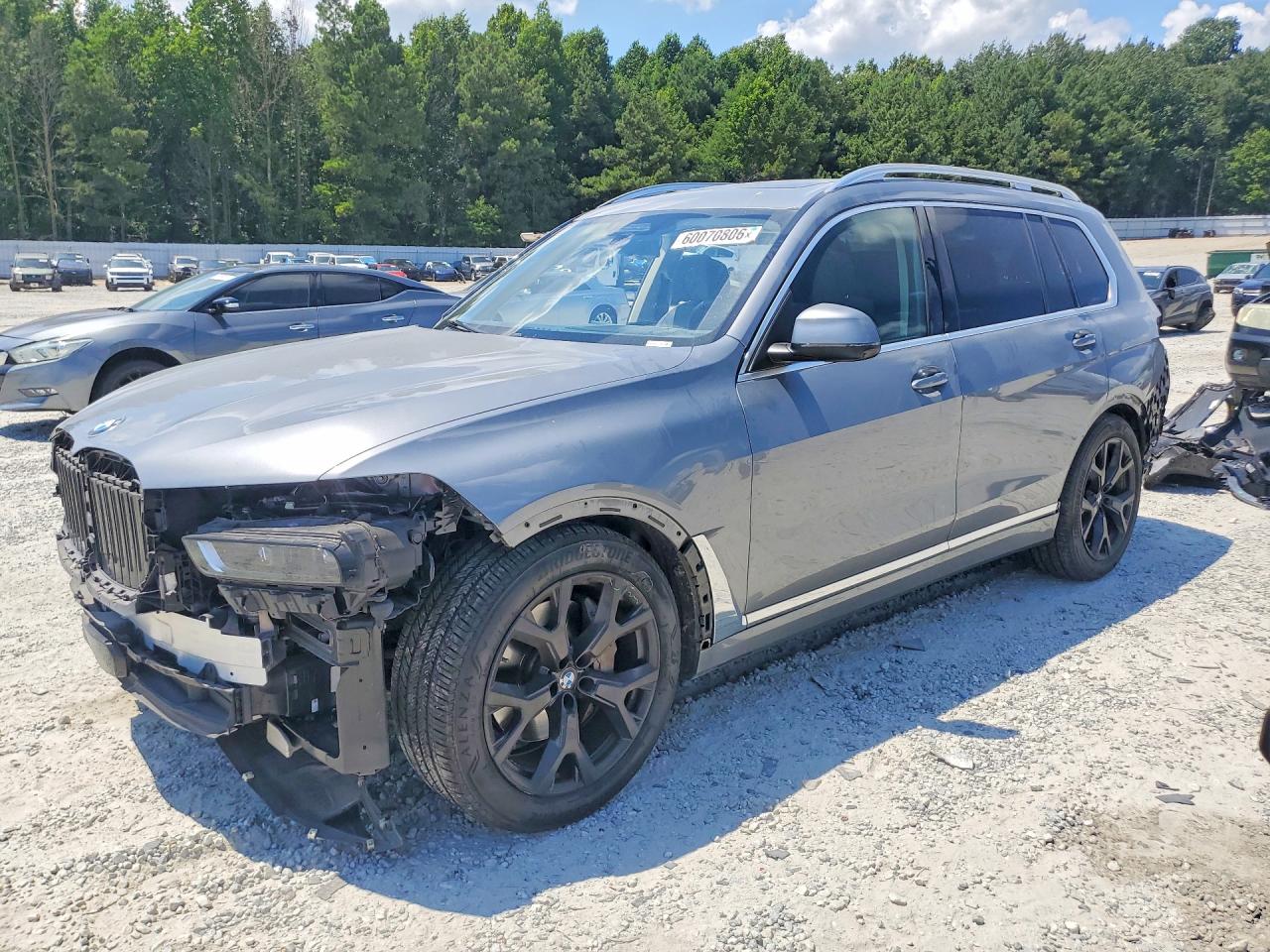 2024 BMW X7 xDrive40i, VIN 5UX23EM03R9V72744 — All over