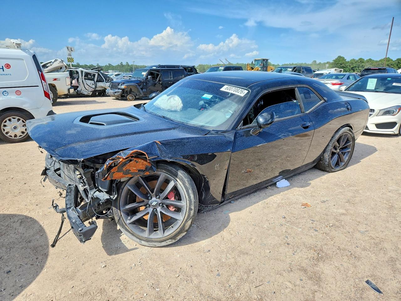 2019 Dodge Challenger R/T Scat Pack, VIN 2C3CDZFJ1KH702157 — Front end
