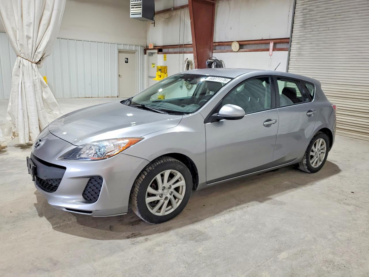2012 Mazda 3 i Touring, VIN JM1BL1L83C1698223 — Фото с аукциона 1 of 12