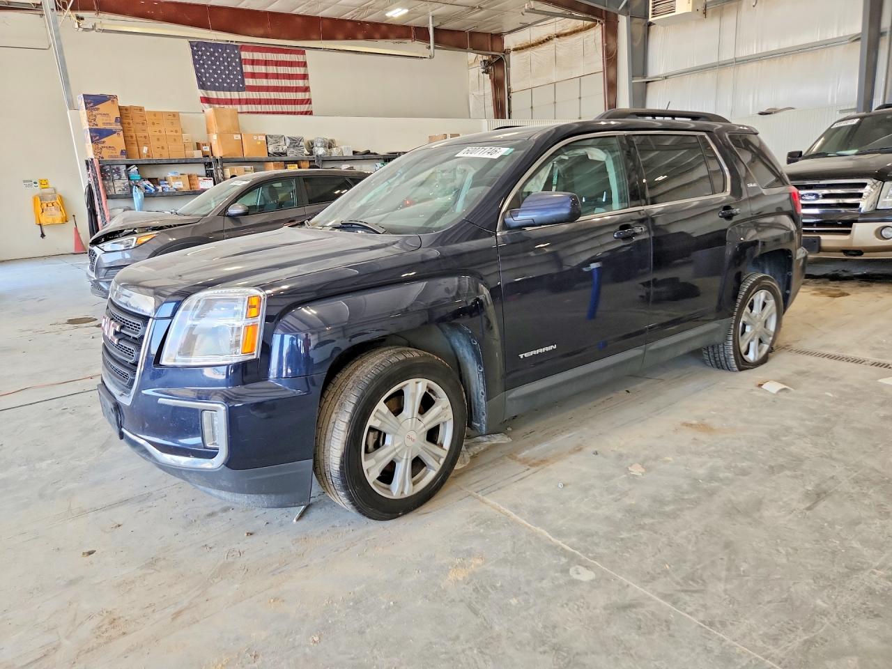 2016 GMC Terrain SLE, VIN 2GKFLTE38G6107955 — Side