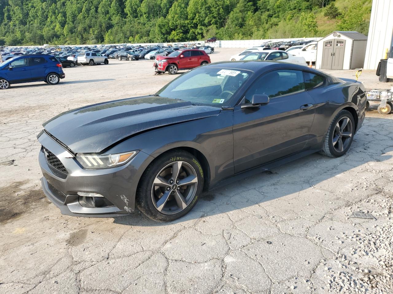 2016 Ford Mustang EcoBoost, VIN 1FA6P8TH1G5256060 — Front end