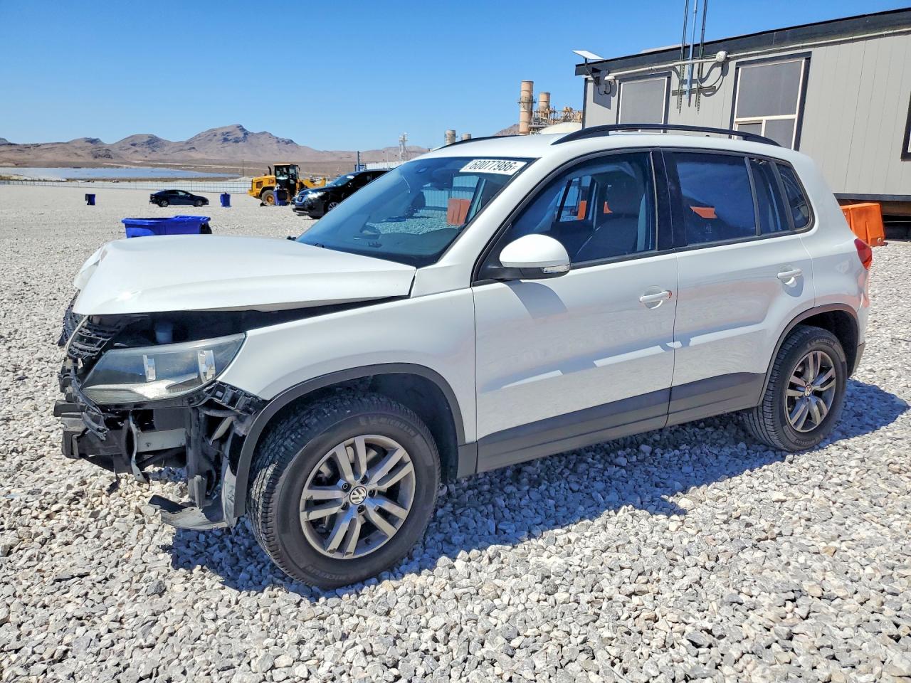2017 Volkswagen Tiguan S, VIN WVGAV7AX3HK033371 — Front end