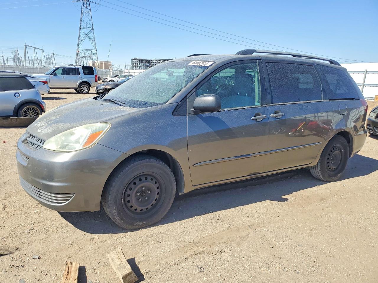 2005 Toyota Sienna LE, VIN 5TDZA23C65S370864 — Rear end