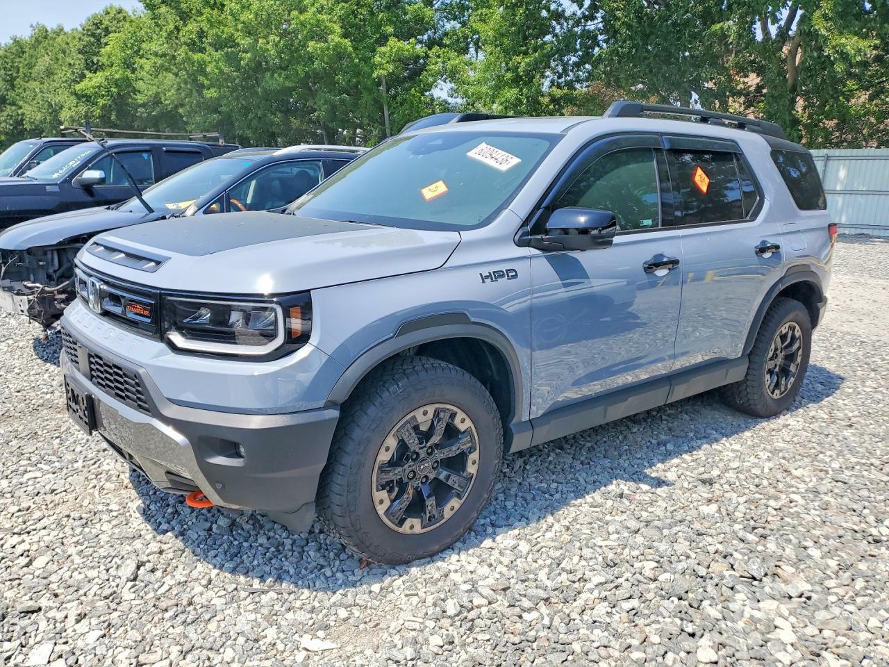 2026 Honda Passport TrailSport Elite, VIN 5FNYF9H84TB017471 — Interior fire