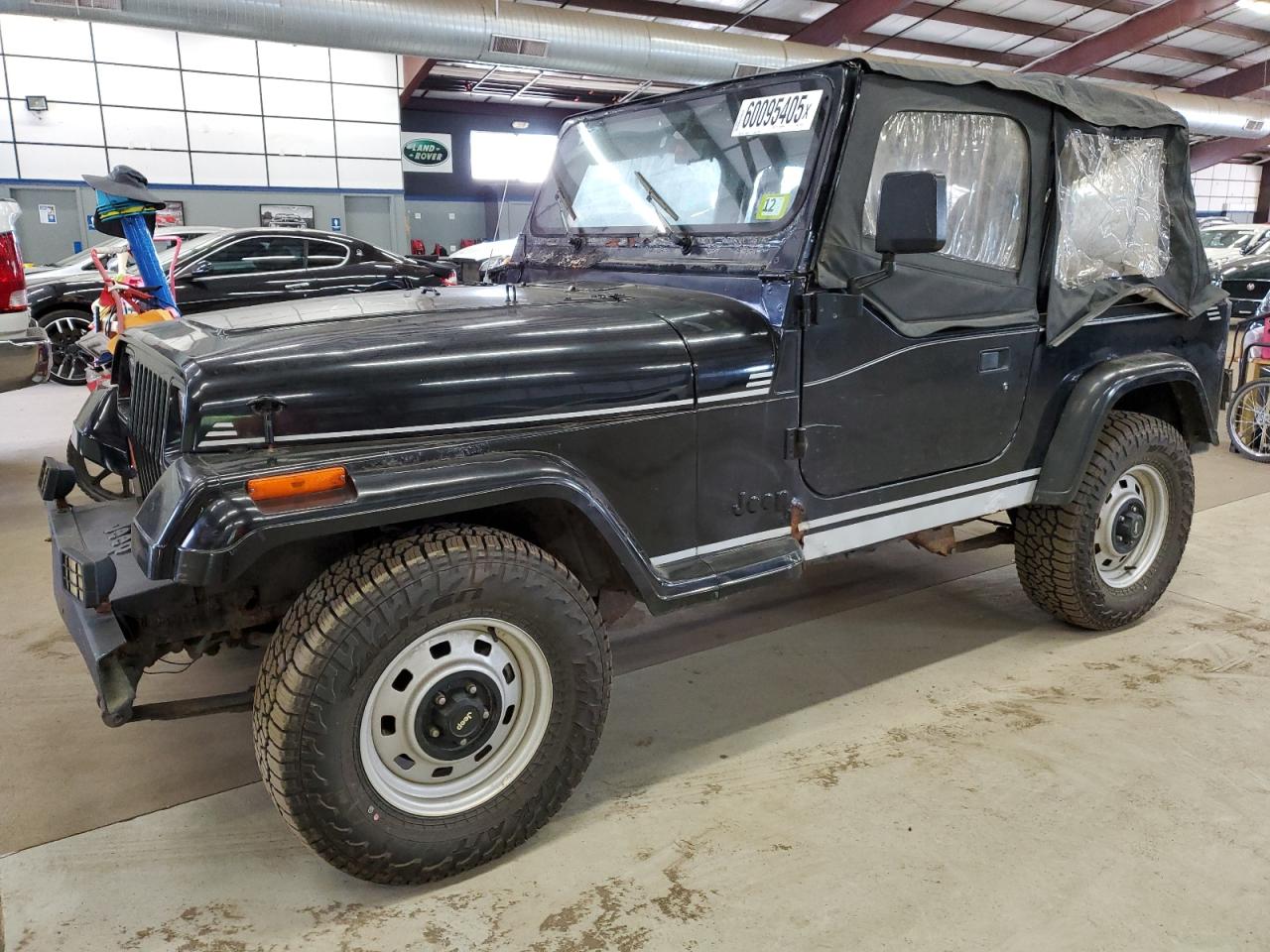 1993 Jeep Wrangler S, VIN 1J4FY19P9PP227563 — Minor dents and scratches
