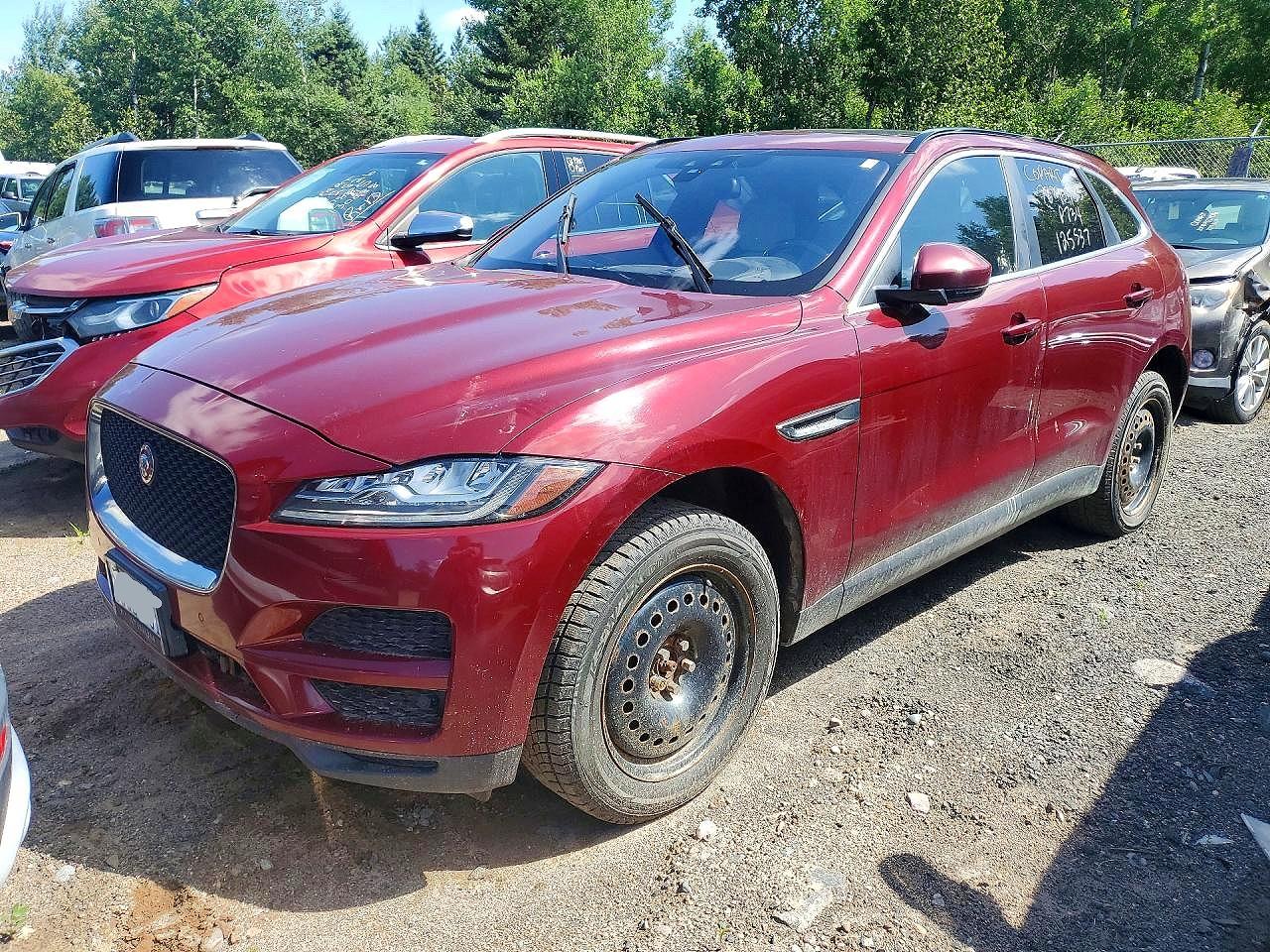 2017 Jaguar F-Pace 35t Prestige, VIN SADCK2BVXHA885720 — Side