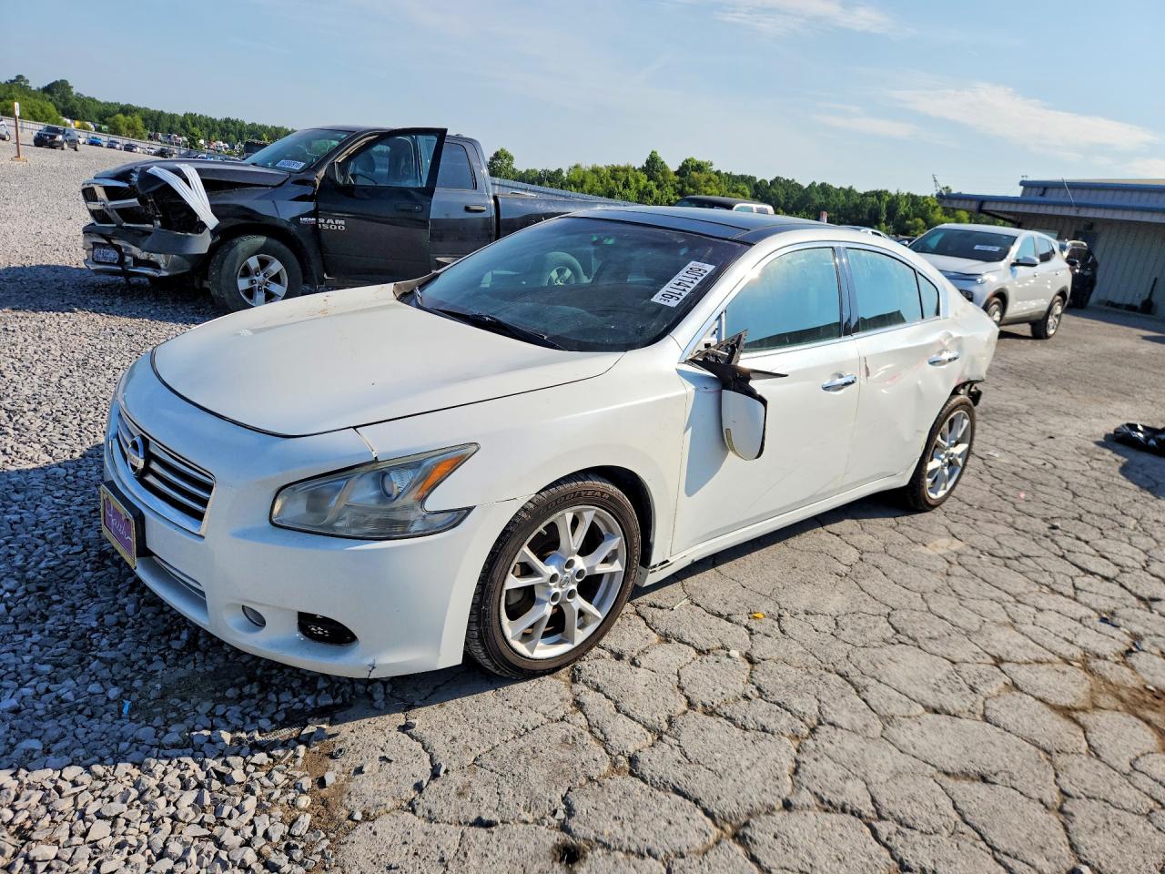 2012 Nissan Maxima SV, VIN 1N4AA5AP6CC843722 — Бок